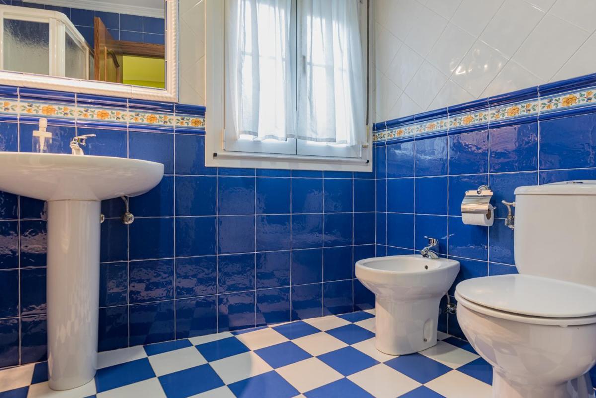 Onís Hotel Y Apartamentos La Lonja מראה חיצוני תמונה