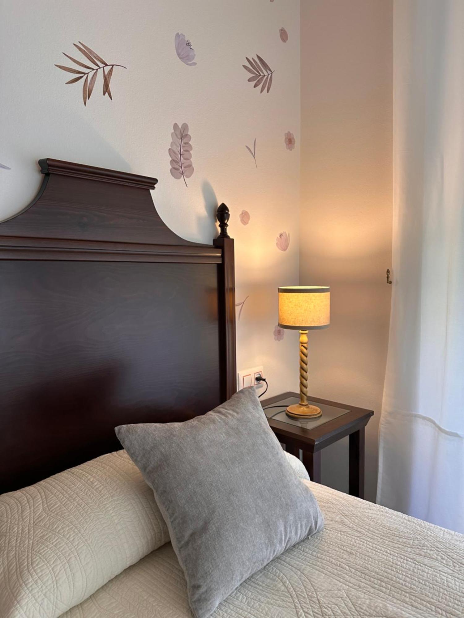 Onís Hotel Y Apartamentos La Lonja מראה חיצוני תמונה